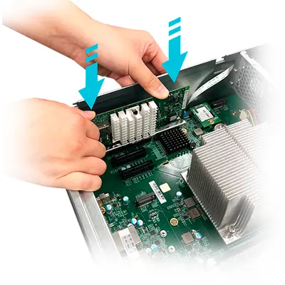 Expansão de conexão via placas PCIe adicionais